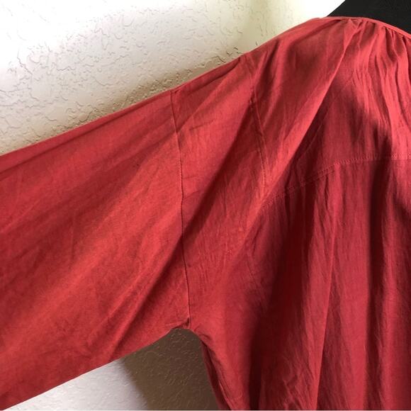Mare di latte red pleated peasant top size 3 or Large - Picture 6 of 16